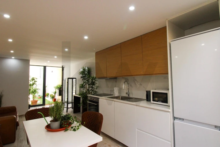Apartamento T1 para Venda em Portimão Foto 17