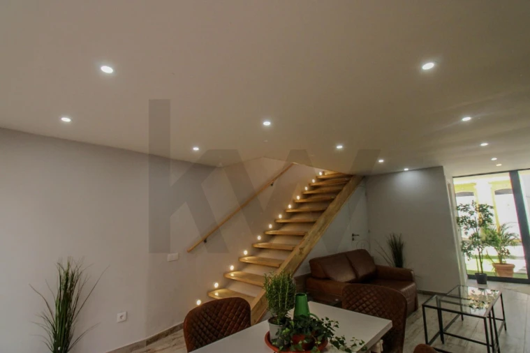 Apartamento T1 para Venda em Portimão Foto 38