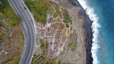 Terreno para Venda em Porto Moniz