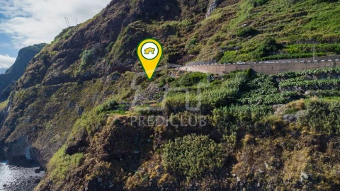 Terreno para Venda em Porto Moniz