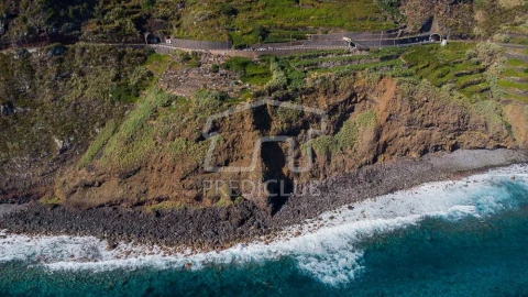 Terreno para Venda em Porto Moniz