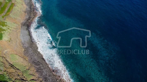 Terreno para Venda em Porto Moniz