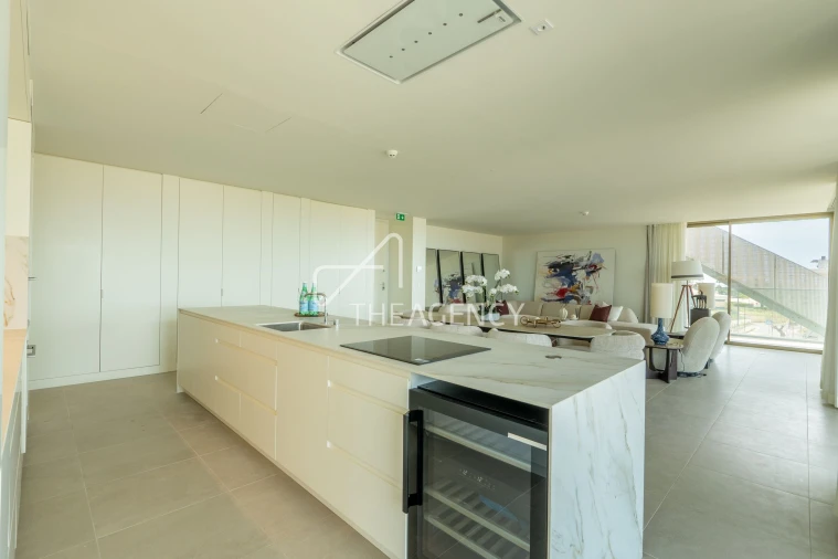 Apartamento T2 para Venda em Lagoa e Carvoeiro Foto 8