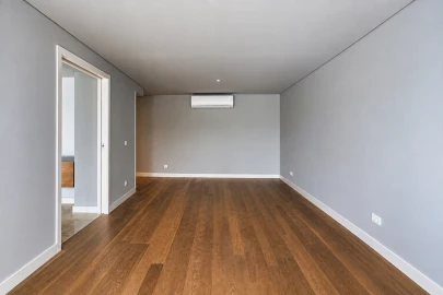 Apartamento T1 para Venda em Santa Maria Maior