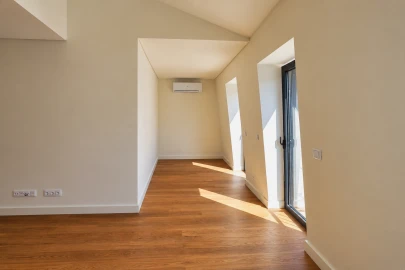 Apartamento T3 para Venda em Santa Maria Maior