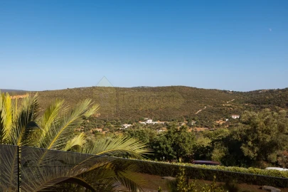 Moradia T3 para Venda em Loule (São Sebastião)