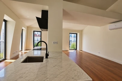 Apartamento T3 para Venda em Santa Maria Maior