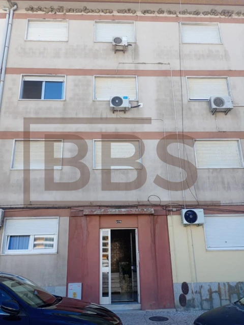 Apartamento T2 para Venda em Benavente