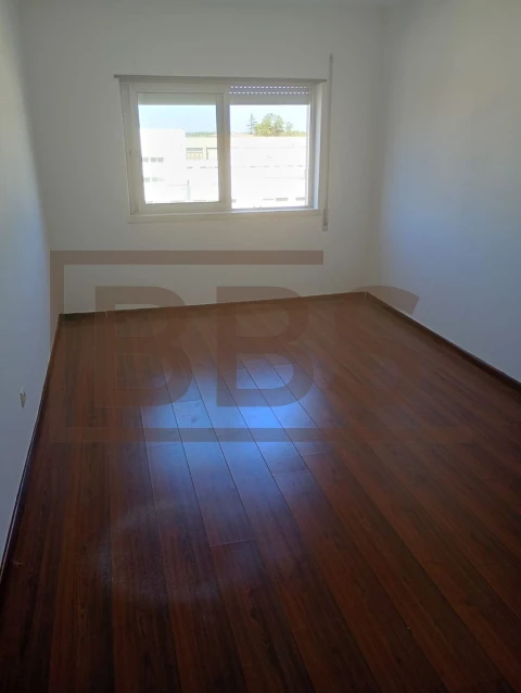Apartamento T2 para Venda em Benavente