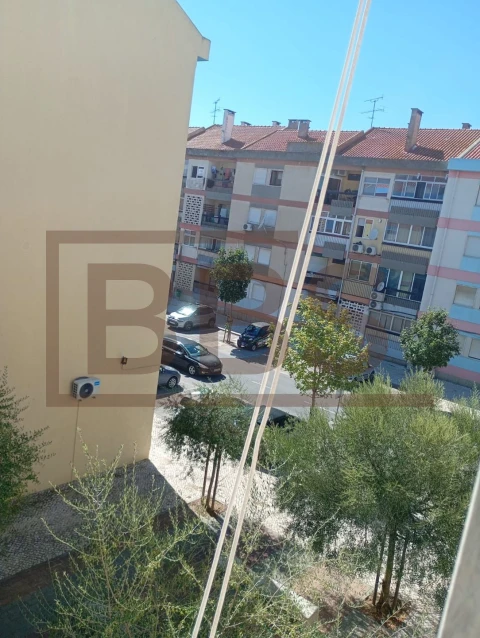 Apartamento T2 para Venda em Benavente
