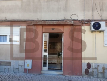 Apartamento T2 para Venda em Benavente