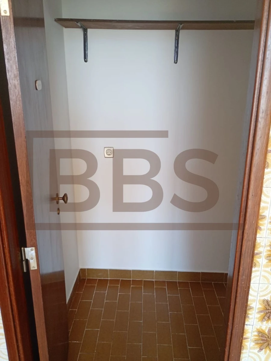 Apartamento T2 para Venda em Benavente Foto 29