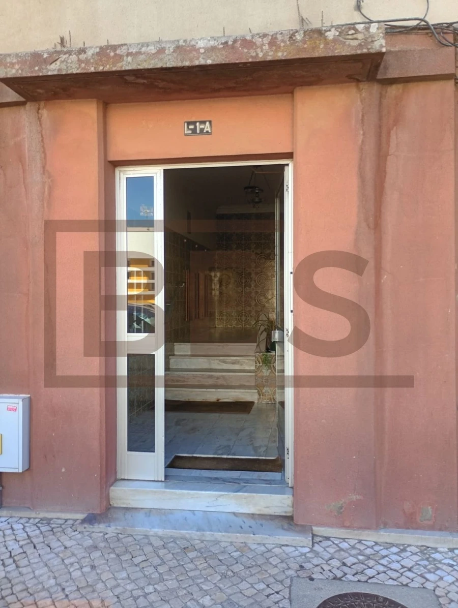 Apartamento T2 para Venda em Benavente Foto 12