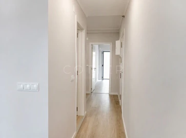 Apartamento T2 para Venda em Oeiras e São Julião da Barra, Paço de Arcos e Caxias