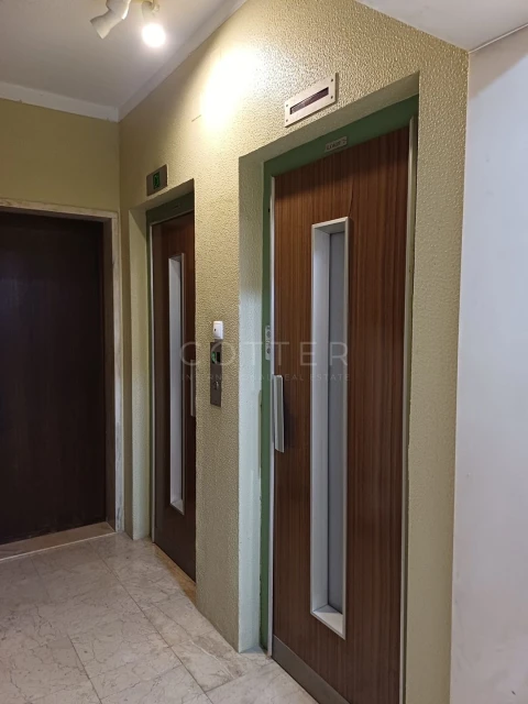 Apartamento T2 para Venda em Oeiras e São Julião da Barra, Paço de Arcos e Caxias