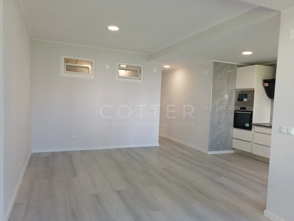 Apartamento T2 para Venda em Oeiras e São Julião da Barra, Paço de Arcos e Caxias Foto 2