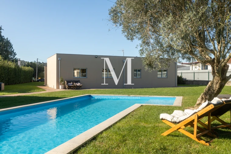 Moradia T4 para Venda em Vila Nova de Famalicão e Calendário Foto 64