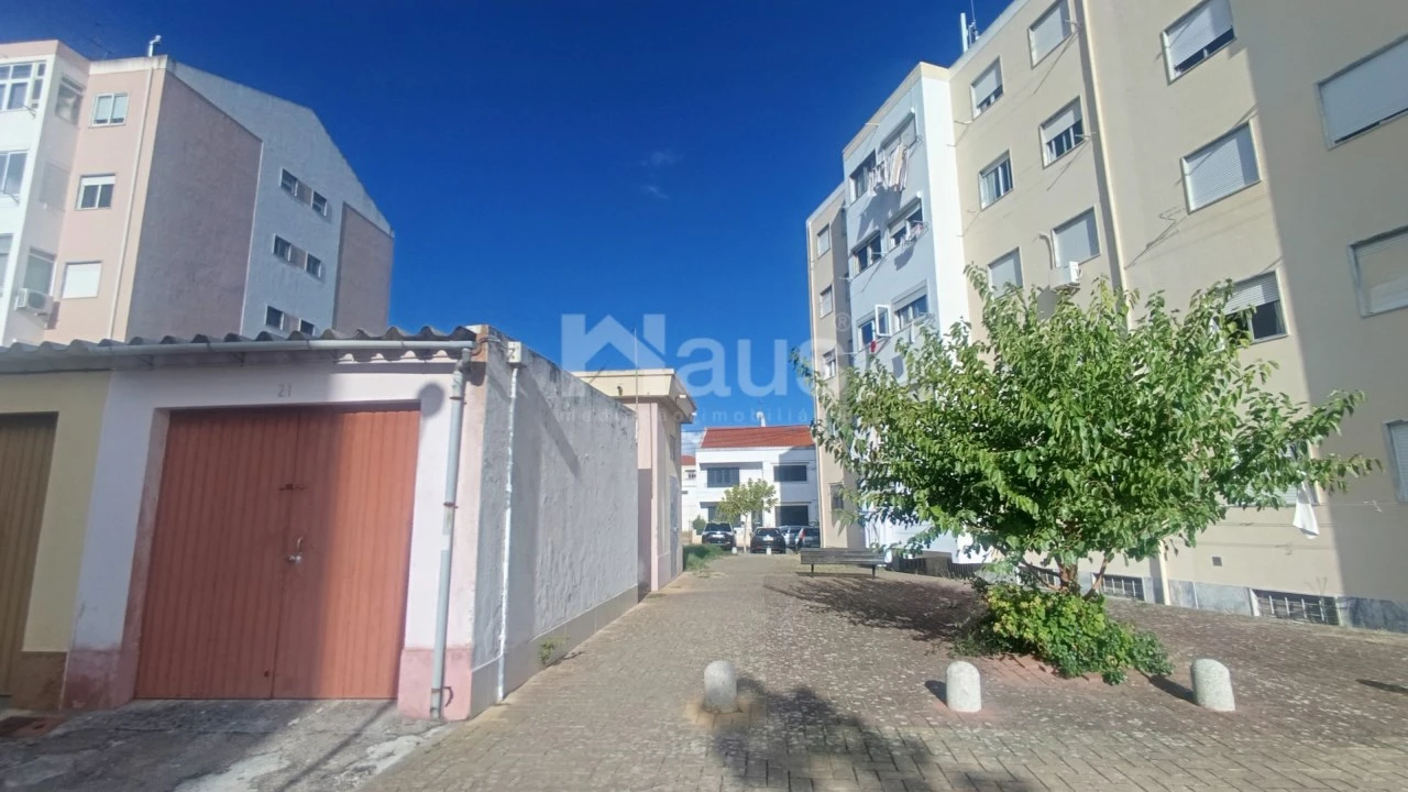 Garagem para Venda em Montijo e Afonsoeiro Foto 2