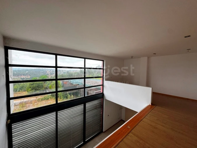 Moradia T4 para Venda em Brasfemes Foto 4