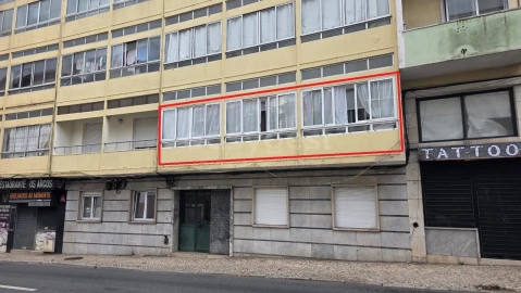 Apartamento T2 para Venda em Queluz e Belas