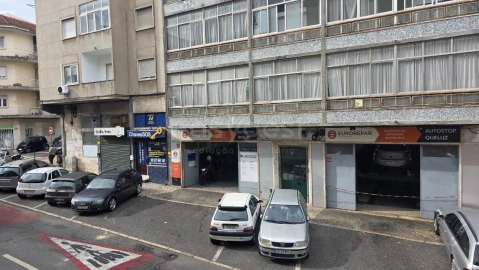 Apartamento T2 para Venda em Queluz e Belas