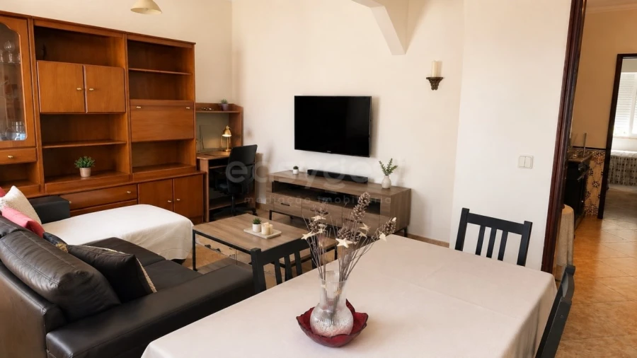 Apartamento T2 para Venda em Queluz e Belas Foto 4