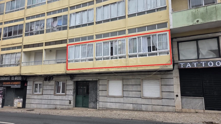 Apartamento T2 para Venda em Queluz e Belas