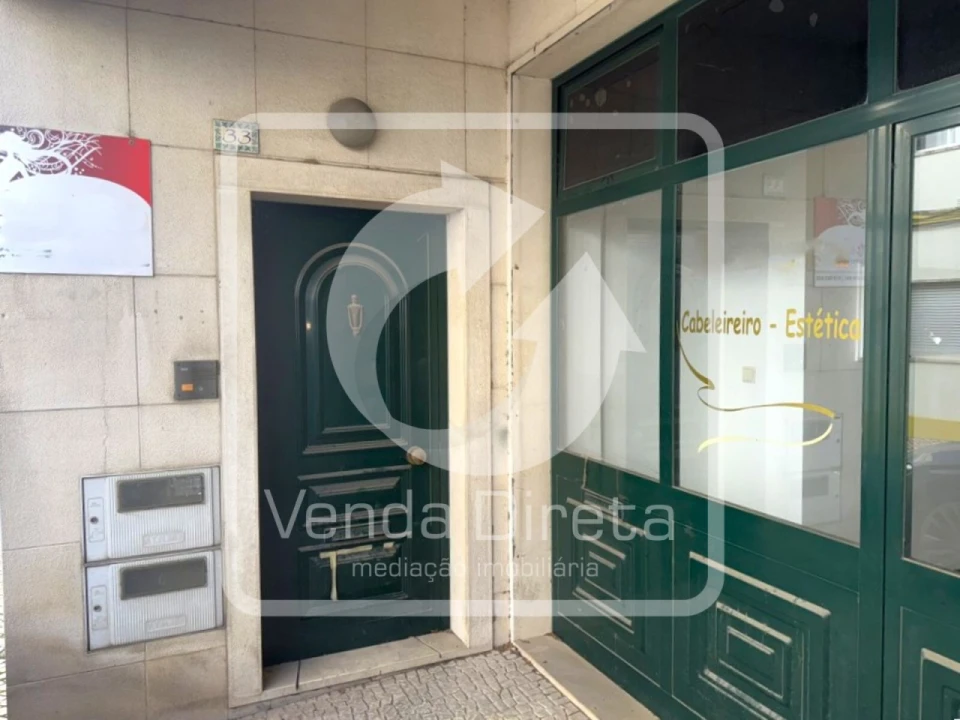 Moradia T2 para Venda em Arruda dos Vinhos Foto 6