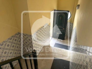 Moradia T2 para Venda em Arruda dos Vinhos