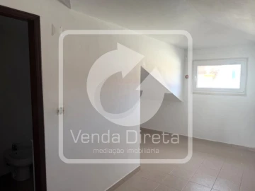 Moradia T2 para Venda em Arruda dos Vinhos