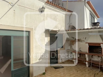 Moradia T2 para Venda em Arruda dos Vinhos