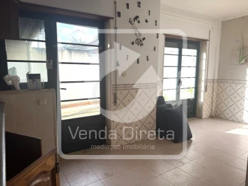 Moradia T2 para Venda em Arruda dos Vinhos