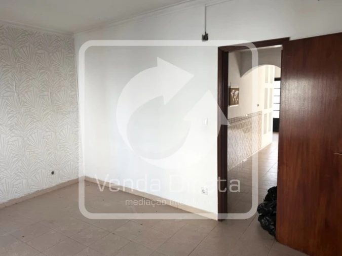 Moradia T2 para Venda em Arruda dos Vinhos Foto 18