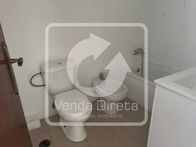 Moradia T2 para Venda em Arruda dos Vinhos Foto 25