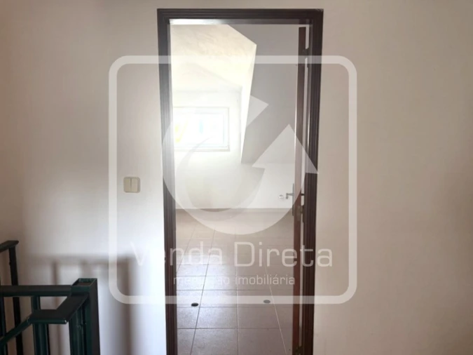 Moradia T2 para Venda em Arruda dos Vinhos Foto 27