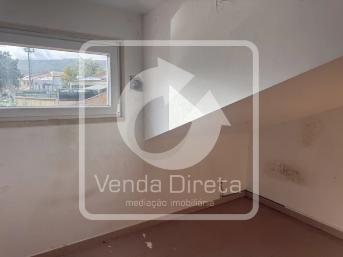 Moradia T2 para Venda em Arruda dos Vinhos Foto 30