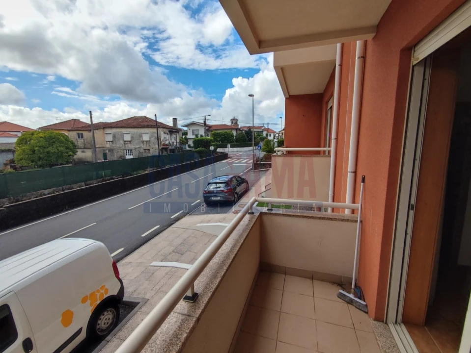 Apartamento T3 para Venda em Louro Foto 25