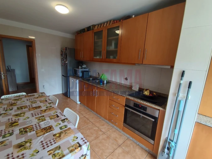 Apartamento T3 para Venda em Louro Foto 8