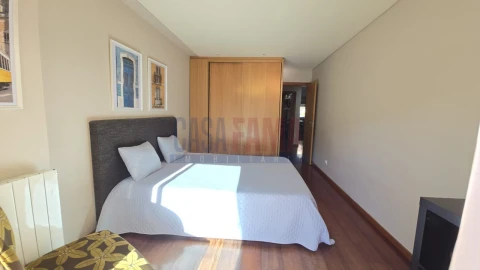 Apartamento T2 para Venda em Aver-O-Mar, Amorim e Terroso