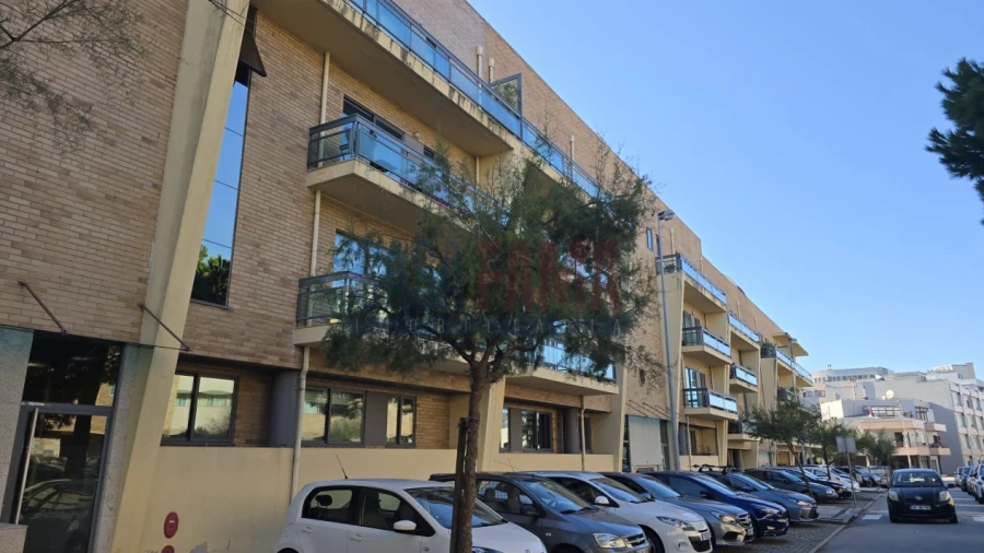 Apartamento T2 para Venda em Aver-O-Mar, Amorim e Terroso