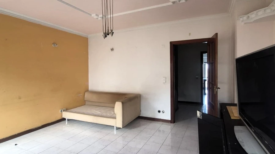 Apartamento T3 para Venda em Carregado e Cadafais