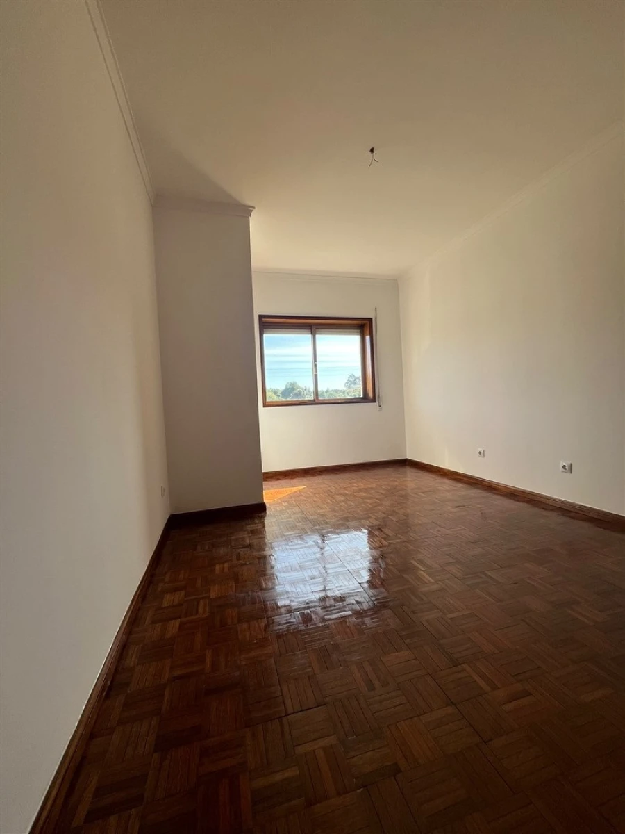Apartamento T3 para Venda em Rio Tinto Foto 10