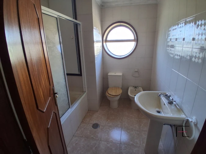 Apartamento T3 para Venda em Rio Tinto Foto 12