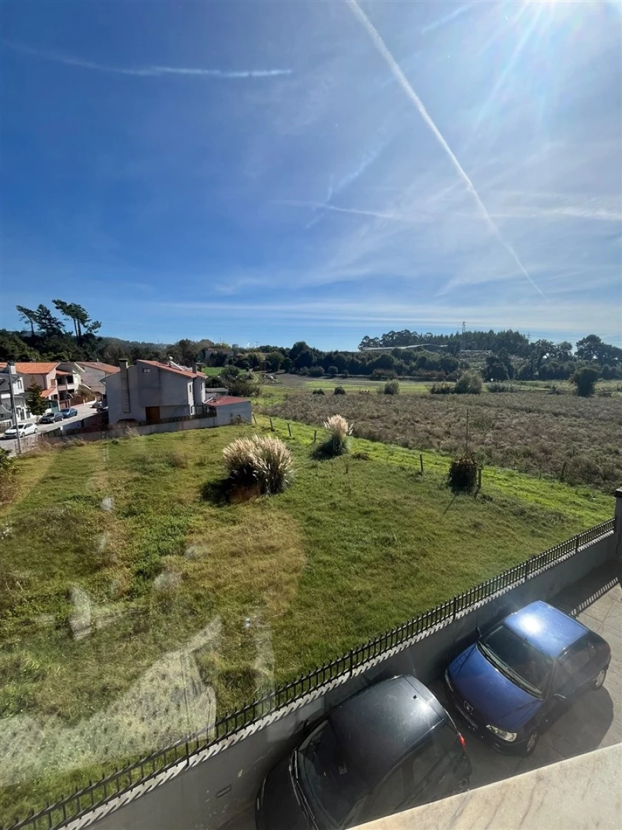 Apartamento T3 para Venda em Rio Tinto Foto 39