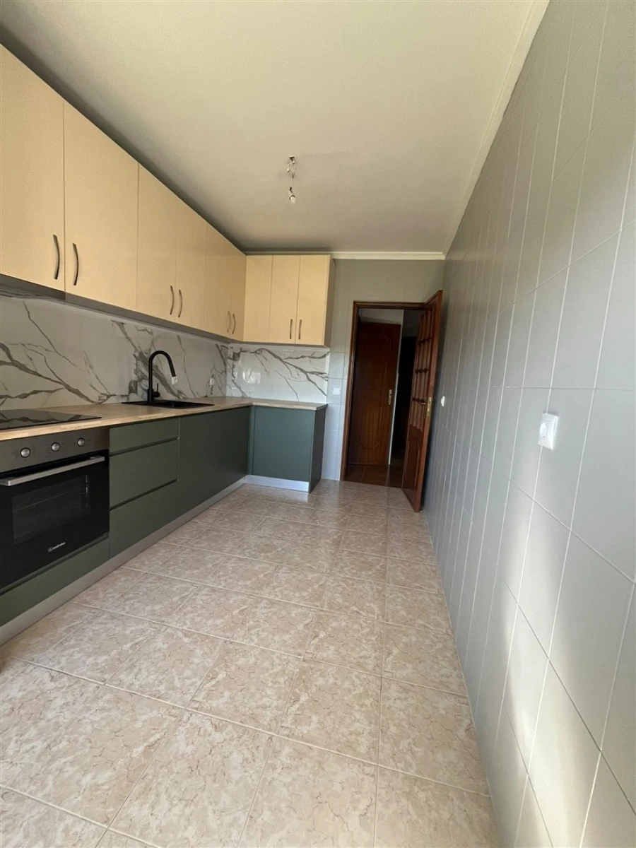 Apartamento T3 para Venda em Rio Tinto Foto 19