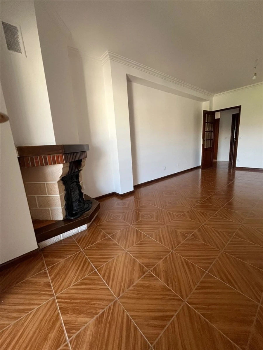 Apartamento T3 para Venda em Rio Tinto Foto 56
