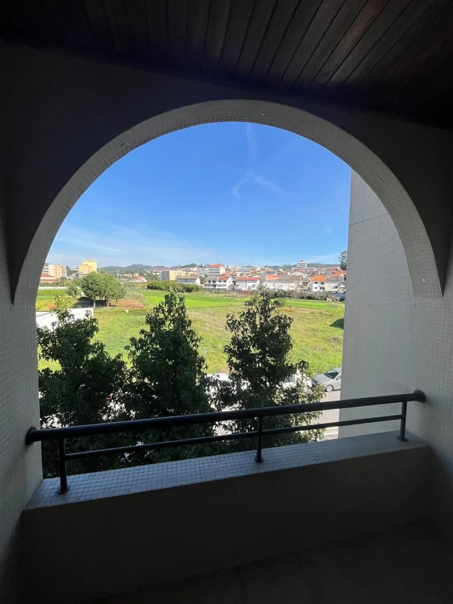 Apartamento T3 para Venda em Rio Tinto Foto 48
