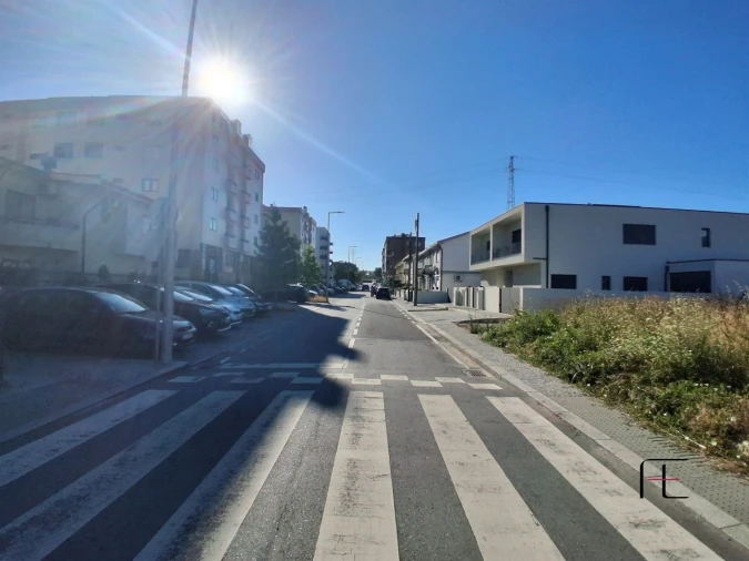 Apartamento T3 para Venda em Rio Tinto Foto 23