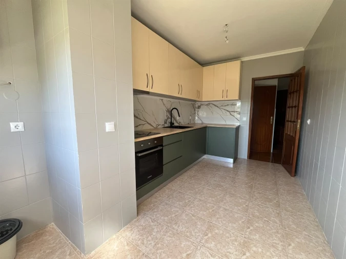 Apartamento T3 para Venda em Rio Tinto Foto 7
