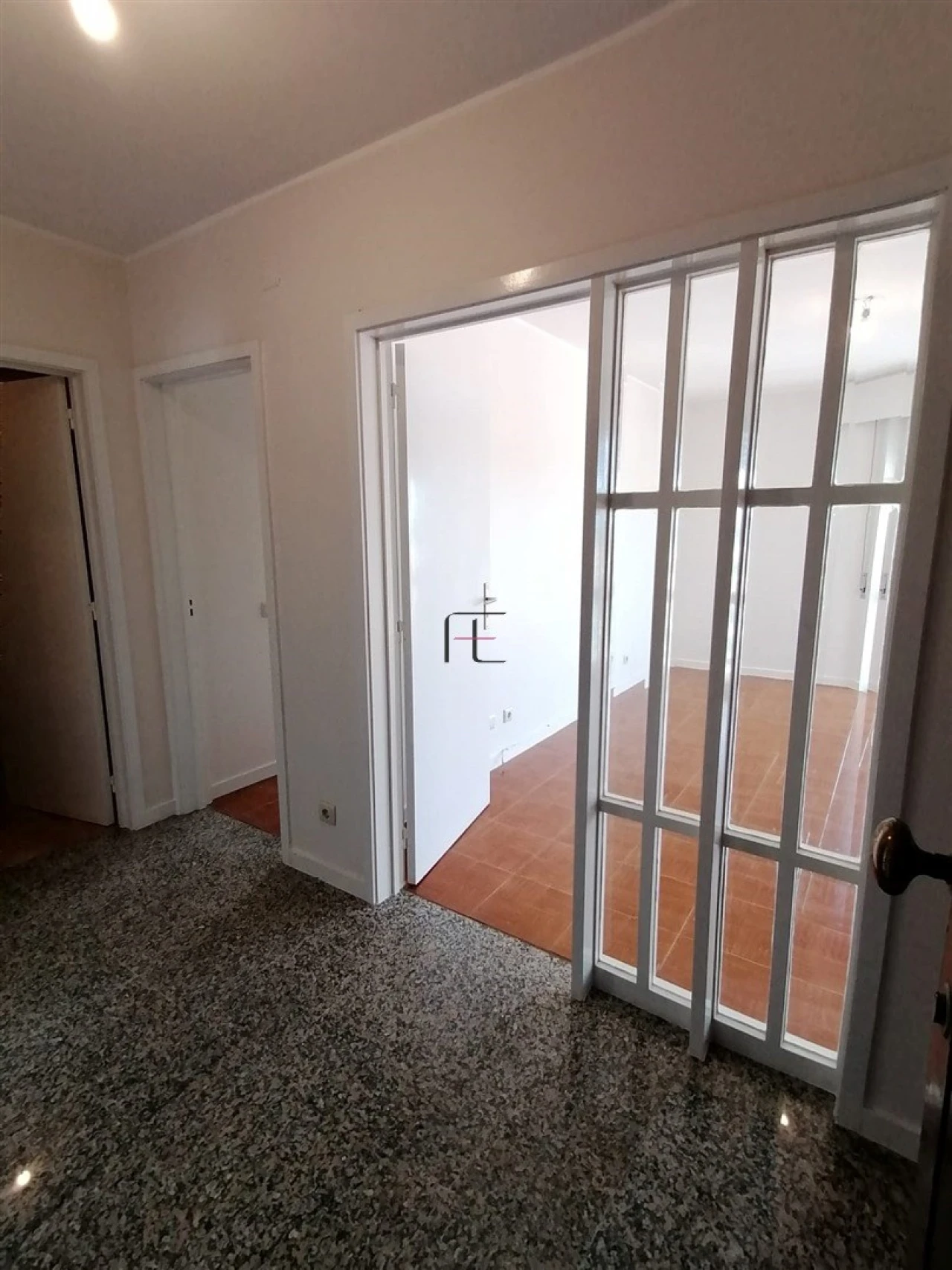 Apartamento T2 para Venda em Custóias, Leça do Balio e Guifões Foto 5